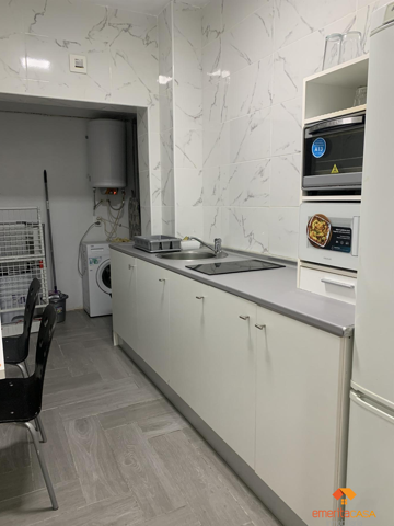 Piso En venta en Avda De La Paz, Almendralejo photo 0