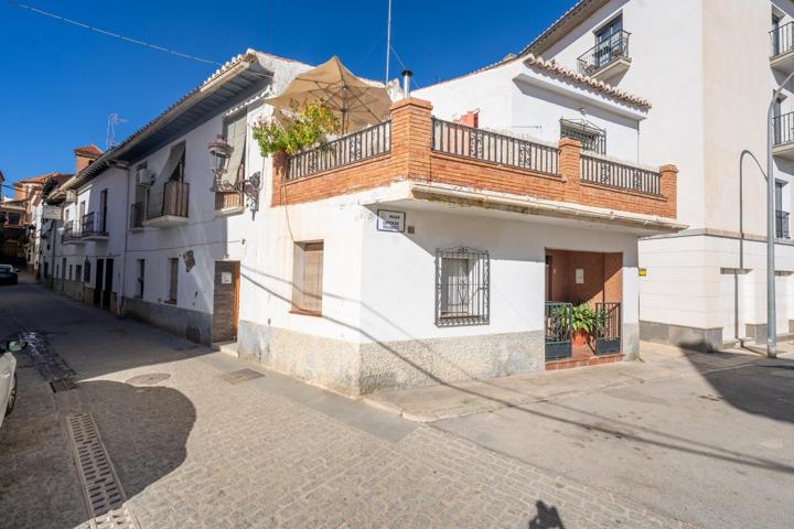 Casa En venta en Centro, Guadix photo 0