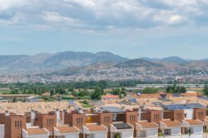 Precioso ático dúplex en Churriana de la Vega photo 0