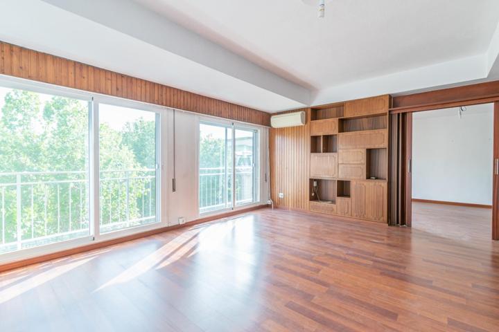 ESPECTACULAR PISO EN GRANADA - CENTRO. photo 0