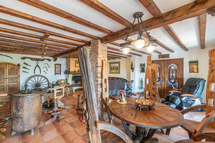 PRECIOSO CHALET EN CERRO DEL ORO-CENES DE LA VEGA photo 0