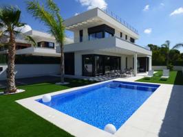 Villa En venta en Finestrat photo 0
