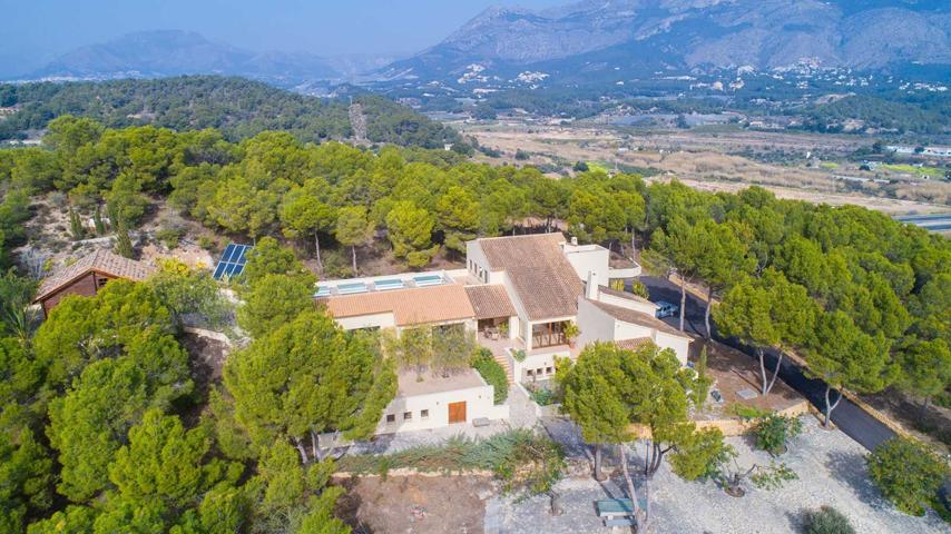 Villa En venta en Altea photo 0