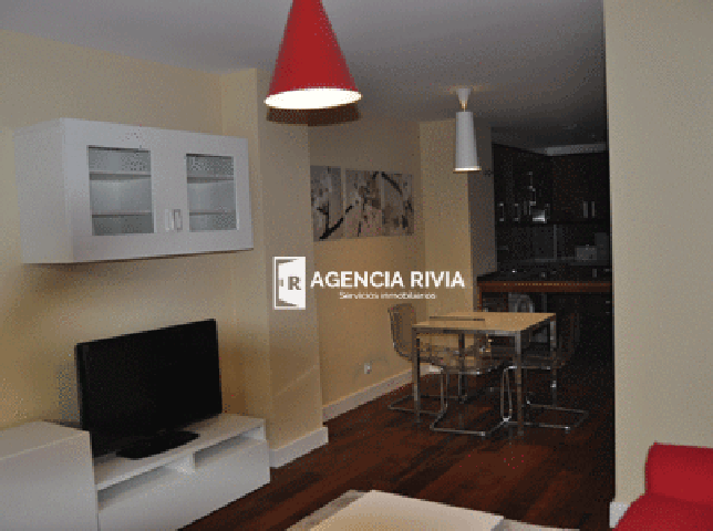Apartamento en venta en Oviedo de 55 m2 photo 0