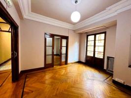 Piso en alquiler en Gijón de 240 m2 photo 0