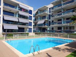 Piso en venta en L'Hospitalet de l'Infant photo 0