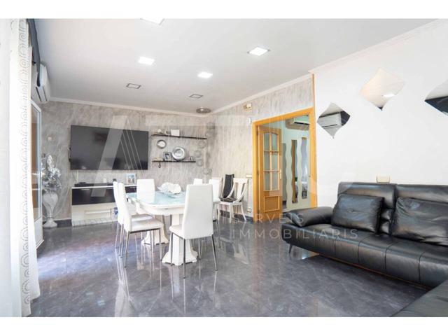 OPORTUNIDAD!!! CASA 210m² JUNTO CARRETERA DE TERRASSA, 4 HABITACIONES, 2 BAÑOS,  GARAJE DE 120m² y  2 TERRAZAS!!!!! photo 0