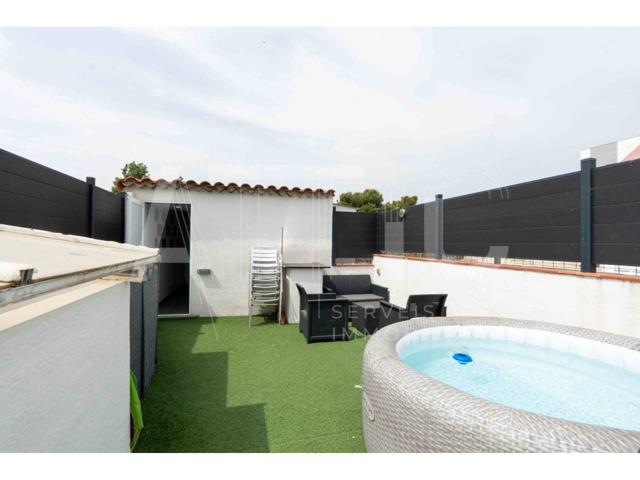 OPORTUNIDAD!! CASA EN EL TORRENT DEL CAPELLÀ COMPLETAMENTE REFORMARDA DE 4 HABITACIONES, PATIO Y TERRAZA photo 0