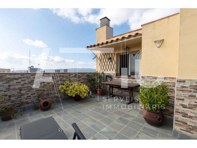 ESPECTACULAR ÁTICO-TRÍPLEX!!!ÚNICO EN SABADELL!!! 3 HABITACIONES, ESTUDIO DE 17m², TERRAZA DE 25m², BALCONES Y PARKING photo 0