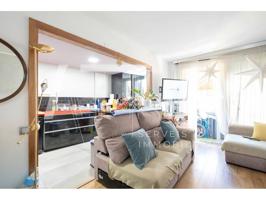 PISO COMPLETAMENTE REFORMADO, 3 HABITACIONES, 2 BAÑOS, BALCÓN Y POSIBILIDAD DE PK EN LA MISMA FINCA photo 0