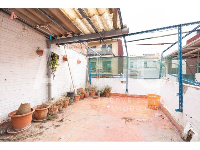 CASA EN VENTA EN CAN RULL, 2 HABITACIONES, MÁS 2 POLIVALENTES, 2 COMEDORES, PATIO Y TERRAZA photo 0