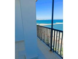 Piso en venta en Las Gaviotas-Carvajal photo 0