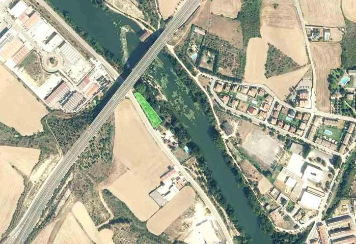 Terreno Urbanizable En venta en Puente La Reina, Puente La Reina - Gares photo 0