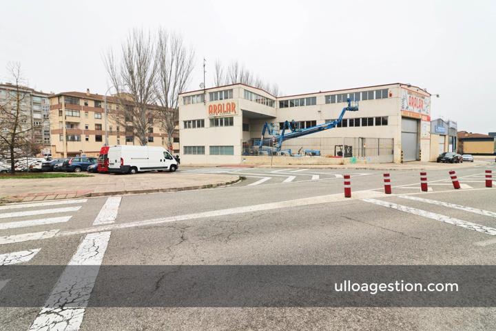 Oficina En venta en Northern Spain, Noain photo 0
