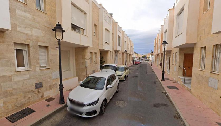 Duplex adosado en venta en Vera photo 0