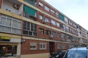 Piso en venta en Silla photo 0
