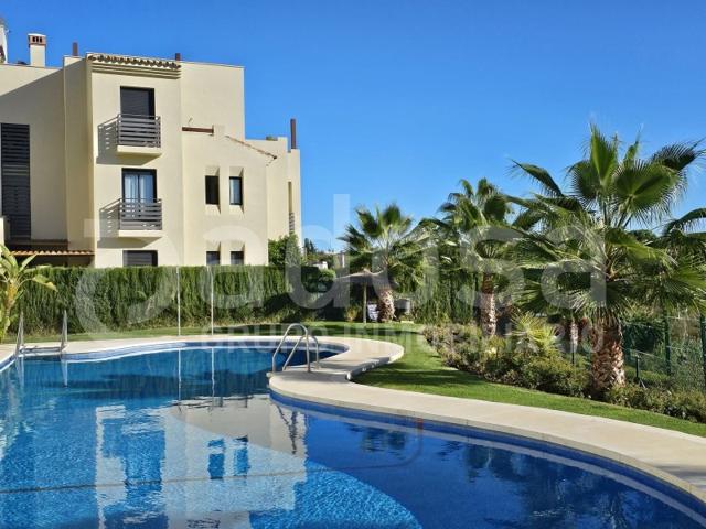 Piso En venta en Estepona photo 0