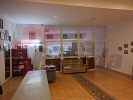Local En venta en Lugo photo 0
