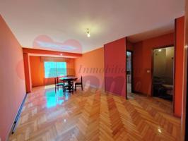 Piso En venta en Lugo photo 0