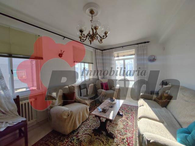 Piso En venta en Lugo photo 0