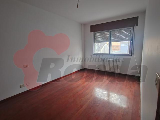 Comunidad En venta en Lugo photo 0