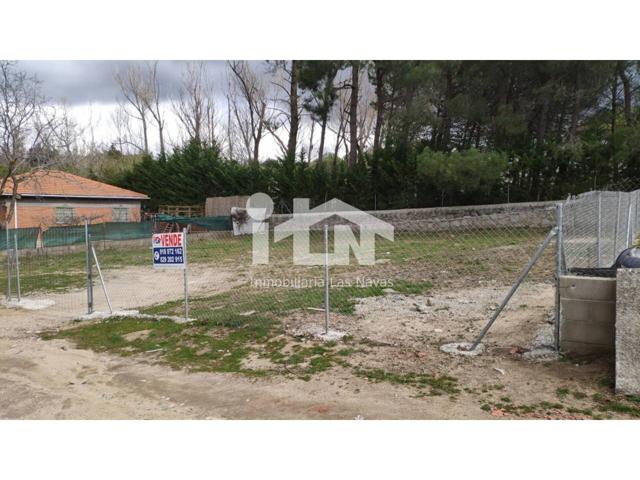Venta parcela en Navalperal de Pinares photo 0