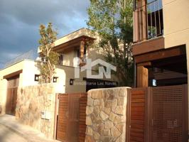 Venta de villa en Navalperal de Pinares photo 0