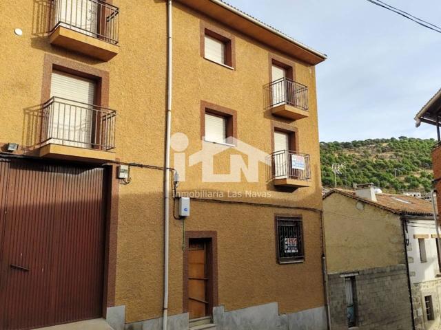 Vivienda en venta en El Hoyo de Pinares photo 0