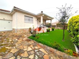 Venta de Chalet en La Cañada (Ávila) photo 0