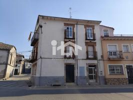 Venta de piso en Las Navas del Marqués photo 0