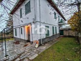 Piso en venta en Las Navas del Marques Barrio de la Estación photo 0