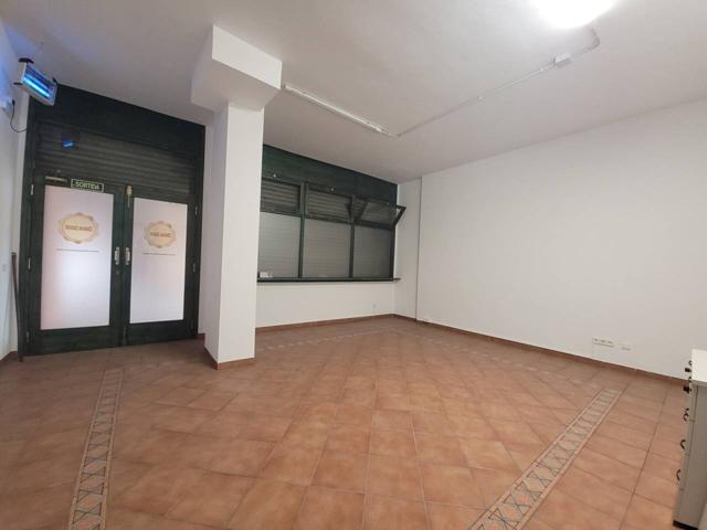 Local en venta en Remei-Montseny-La Guixa photo 0