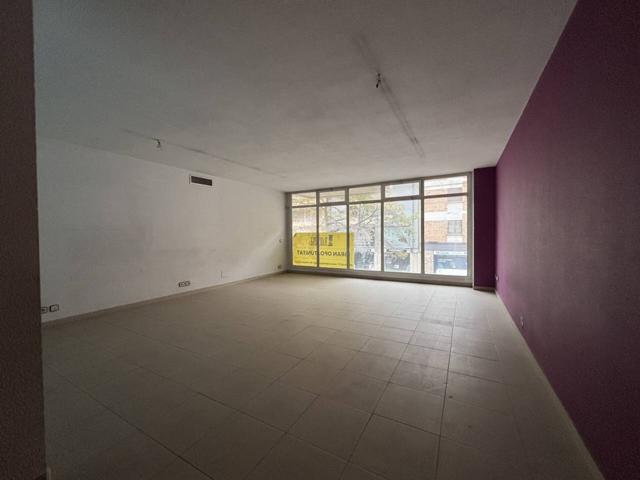 Alquiler de Local Comercial en Vic - Nord-El Sucre-Universitat photo 0