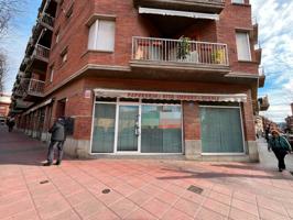 Local en venta en Vic photo 0