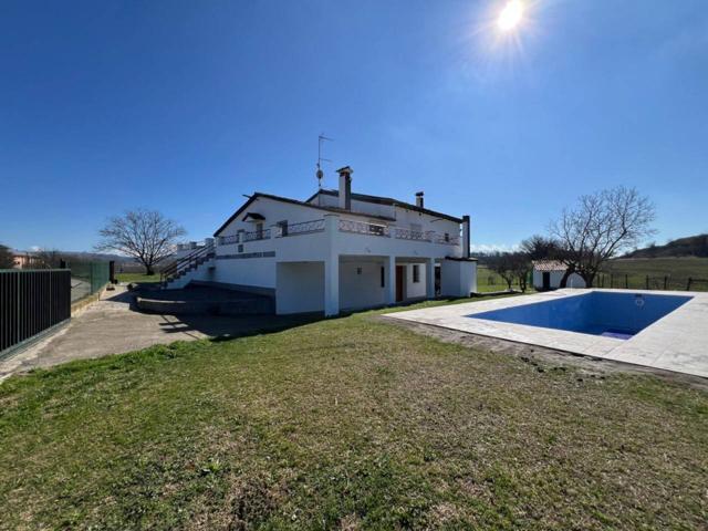 Casa en venta en Gurb photo 0