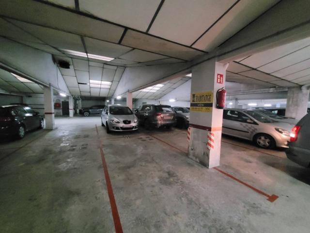 Parking en venta en Vic photo 0