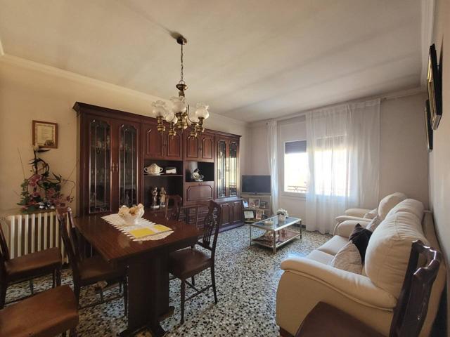 Casa en venta en Roda de Ter photo 0