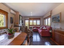 Casa en venta en l'Esquirol - Santa Maria de Corcó photo 0
