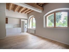 Piso en venta en Vic photo 0