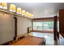 Piso en venta en Vic photo 0
