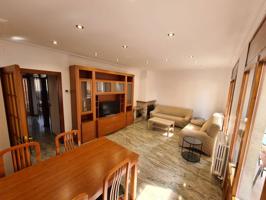 Piso en venta en Vic photo 0