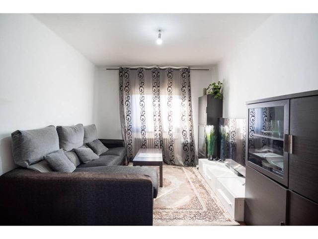 Piso en venta en Vic photo 0