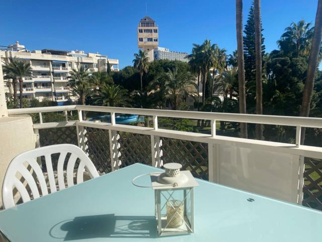 Piso en venta en Playamar-Benyamina photo 0