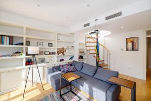 Dúplex En venta en Alameda, Sevilla photo 0