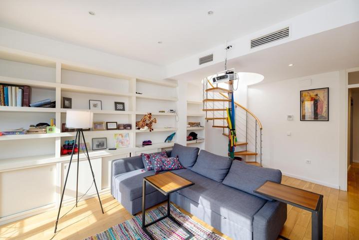 Dúplex En venta en Alameda, Sevilla photo 0