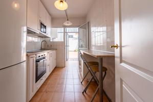 Muy cerquita del metro! photo 0