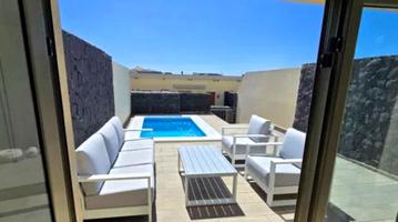 ¡ESPECTACULAR CHALET ADOSADO EN GOLF DEL SUR! photo 0