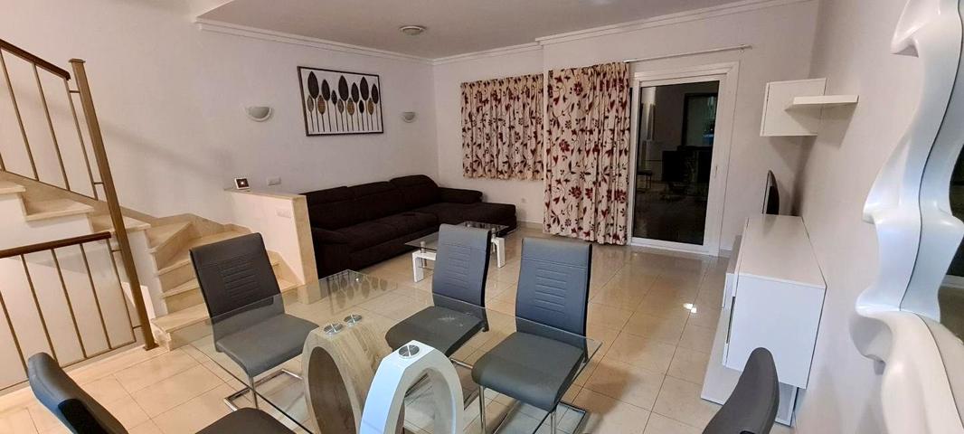 ESTUPENDO CHALET EN LOS CRISTIANOS LARGA TEMPORADA photo 0