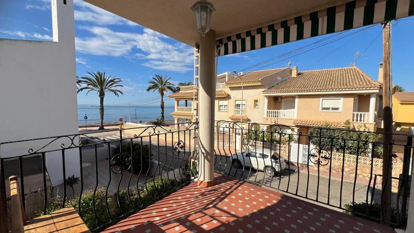 SE ALQUILA PARA EL VERANO BONITO APARTAMENTO A 30M DE LA PLAYA photo 0