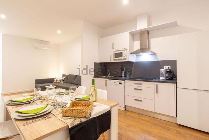 Piso En alquiler en Avda. Carlota Alessandri. , Torremolinos (málaga)la Carihuela - Los Nidos, Torremolinos photo 0
